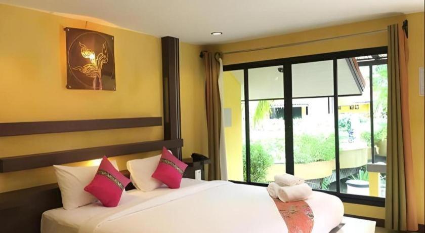 Tanisa Resort Chumphon Exterior foto
